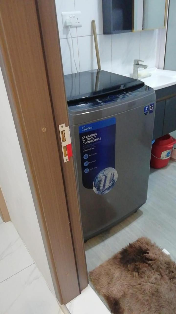 Nayuha Apt B Flic en Flac Екстер'єр фото